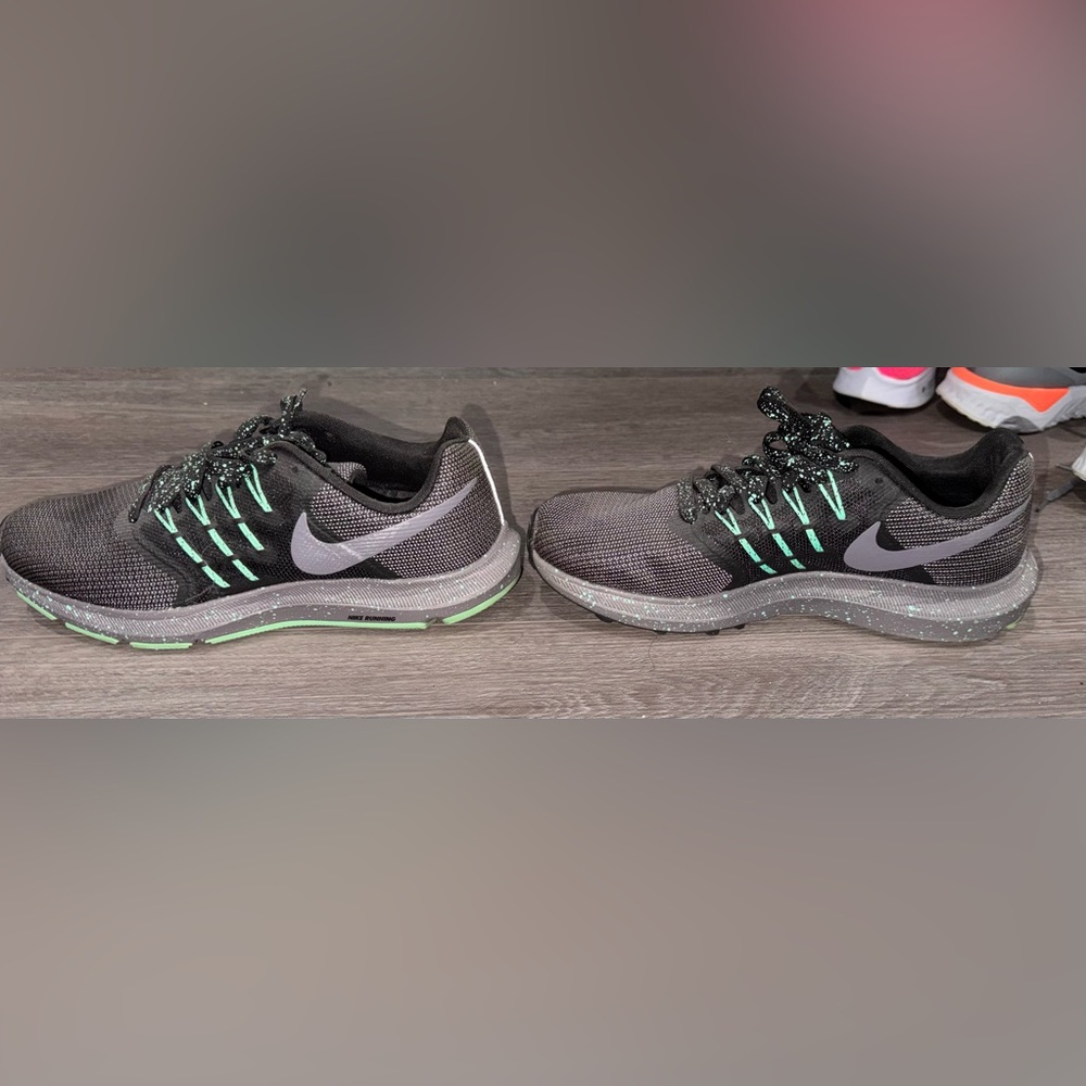 Nike Black and Teal Running Shoes